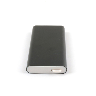 Banco de energia portátil com bateria de polímero Li para telefones inteligentes / dispositivos USB