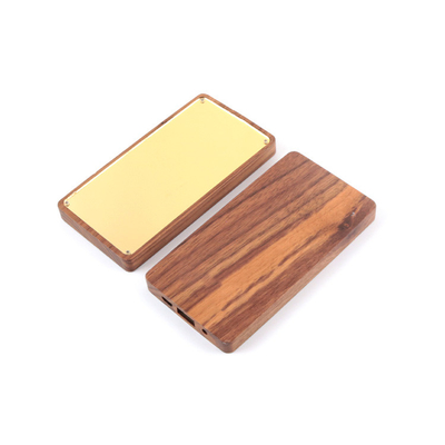 Banco de energia portátil Li Polymer 18650 Bateria em preto para Smart Phone e dispositivos USB