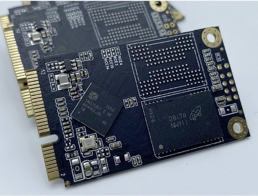 Discos rígidos SSD internos de 256GB com interface SATA III e taxa de transferência de dados de até 10Gbps