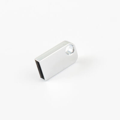 A mini unidade flash USB com furo pode colocar chaveiro de metal USB Flash Drive pode personalizar o logotipo do laser