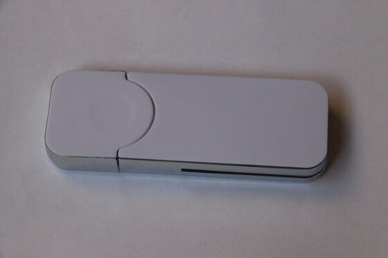 Impressão personalizada do logotipo da vara de USB do material plástico de USB 3.0 20-80MB S ou movimentação flash portátil de alta velocidade do laser