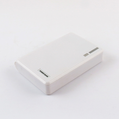 Banco de potência móvel de plástico 5000MAH logotipo personalizado com cabo