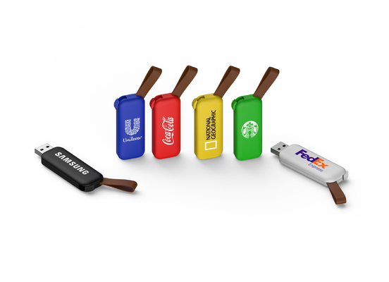 Toshiba USB Plug And Play Plug And Play preto Memória completa classificada A 8-15MB/S velocidade de leitura