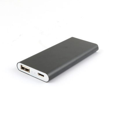 Banco de energia portátil com bateria de polímero Li para telefones inteligentes / dispositivos USB