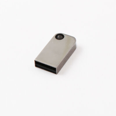 A mini unidade flash USB com furo pode colocar chaveiro de metal USB Flash Drive pode personalizar o logotipo do laser