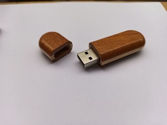 Formas do interior são iguais Formas Usb Madeira usb 3.0 USB Stick Oferecendo USB 2.0 USB 3.0 Tipo de interface Estilizado e funcional