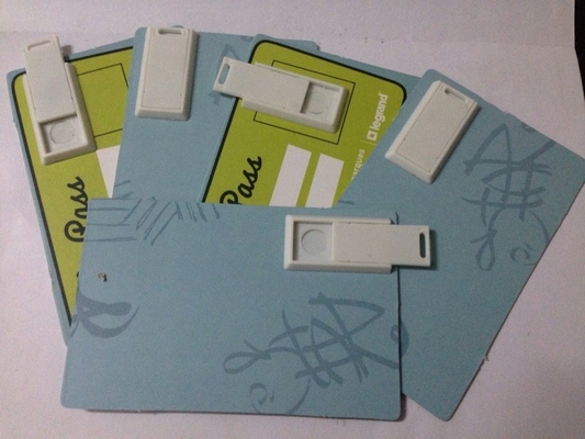 O cartão de crédito 10MB/S denomina da memória completa instantânea da movimentação do Usb a vara feita sob encomenda do Usb