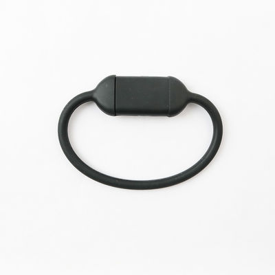 Classificado Uma unidade flash USB com 50MB/s de velocidade de escrita e 100MB/s de velocidade de leitura